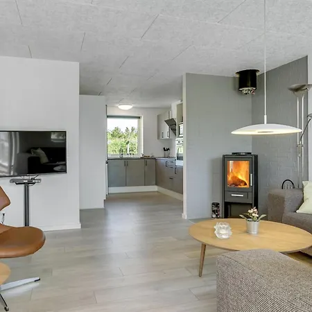 Sunna - 500m From The Sea By Interhome * Blåvand
