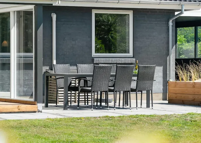 Sunna - 500m From The Sea By Interhome بيت للعطل