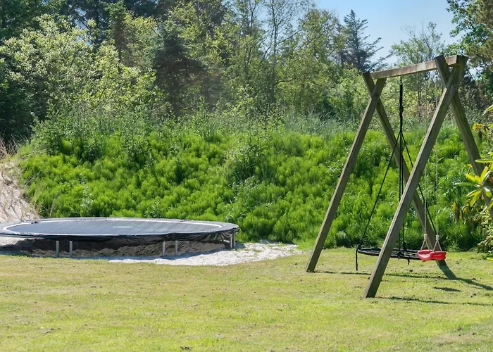 Sunna - 500m From The Sea By Interhome *