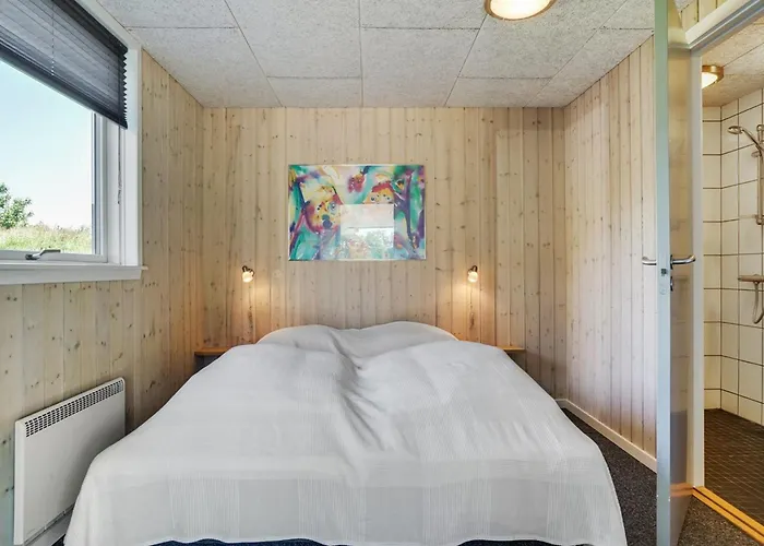 Sunna - 500m From The Sea By Interhome Blavand